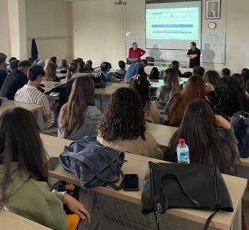 Erasmus+, Çift Anadal (ÇAP) ve Yandal Programları Bilgilendirme Toplantısı Gerçekleştirildi